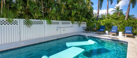 Outdoor pool, a heated pool