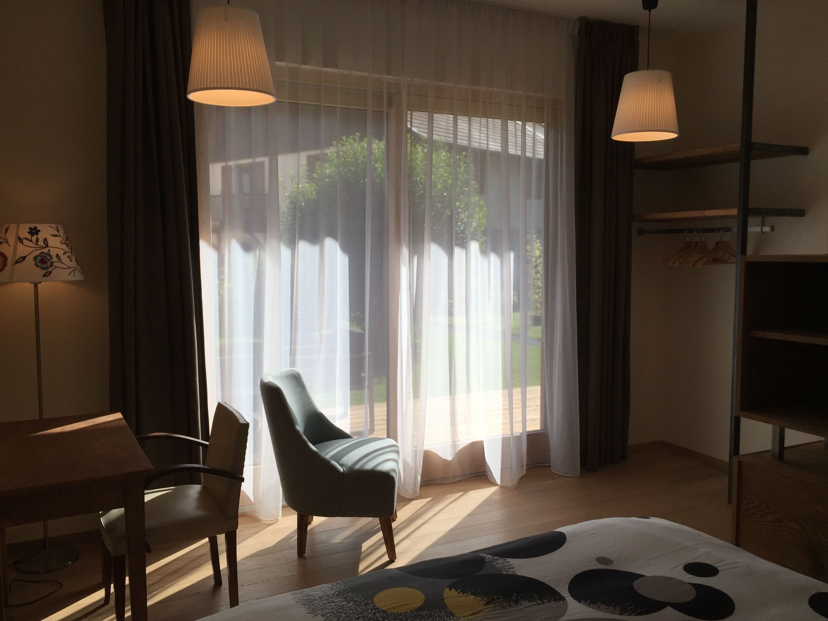 1 slaapkamer, een strijkplank/strijkijzer, wifi, beddengoed