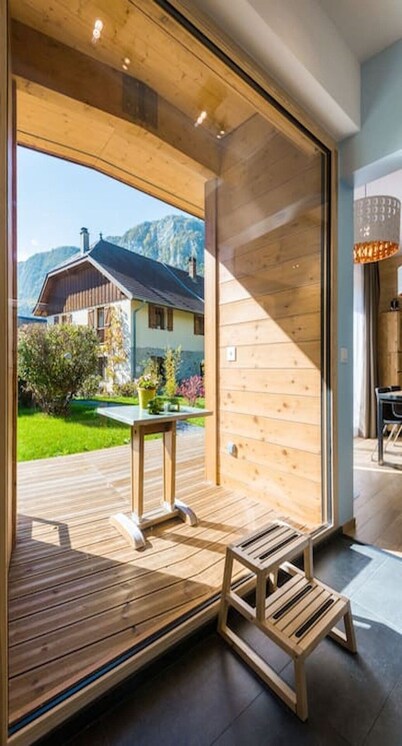 Contemporary Chalet on Lake Annecy
