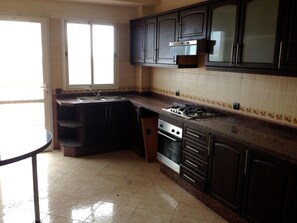 Frigorifero, forno, lavastoviglie, macchina per tè/caffè