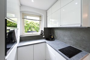 Fridge, oven, dishwasher, electric kettle