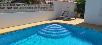 Villa ALMAR in Els Poblets at 3 minutes from the beach