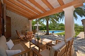 Outdoor dining - Pou Nou - Country house with pool for 6 people in Inca, Mallorca (Inca)