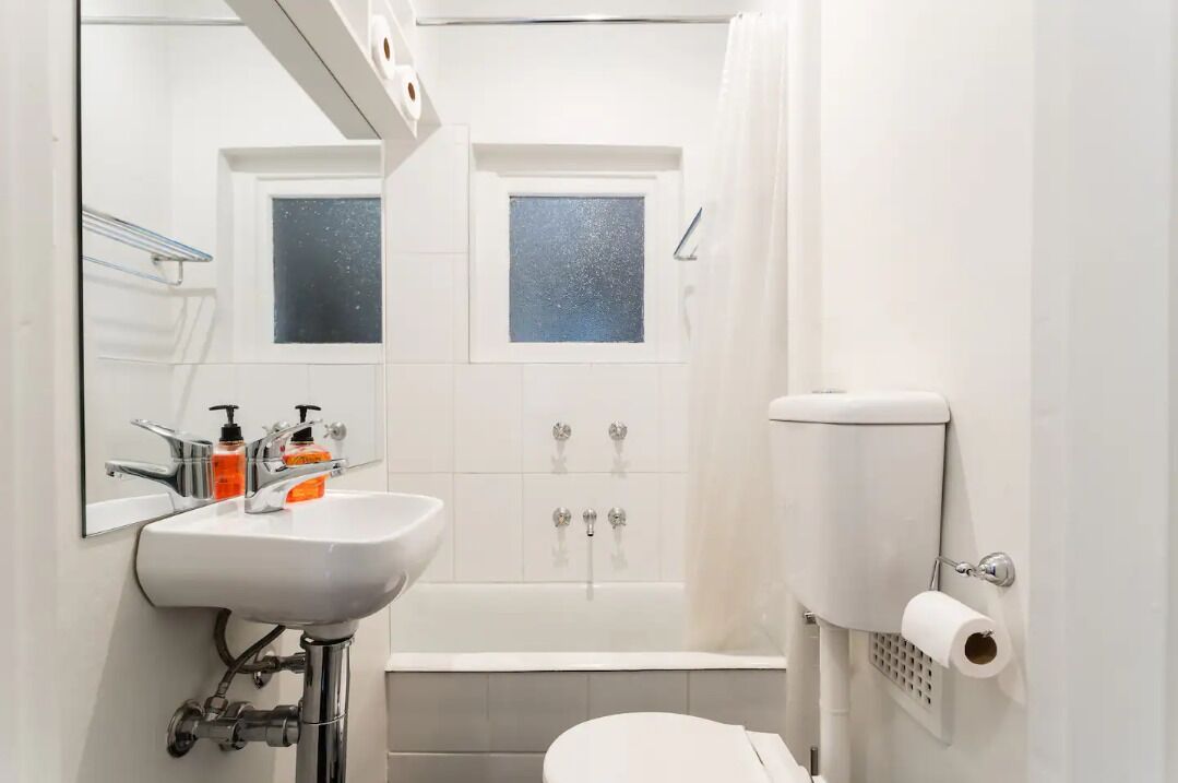 Hair dryer, towels