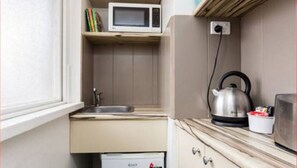 Fridge, microwave, stovetop, toaster