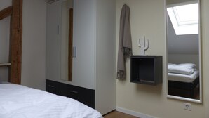1 soverom, strykejern/-brett, reiseseng for barn og wi-fi (inkludert)