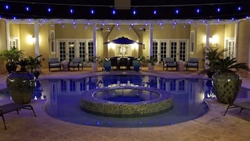 Ulkouima-allas, lämmitetty uima-allas