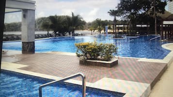 Piscina all'aperto