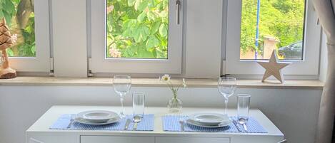 تناول الطعام