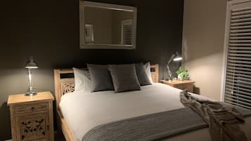 4 habitaciones, tabla de planchar con plancha y cuna de viaje