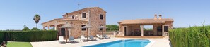 Outdoor pool - Wonderful finca with a large pool and barbecue kitchen near Es Trenc!  (Campos)