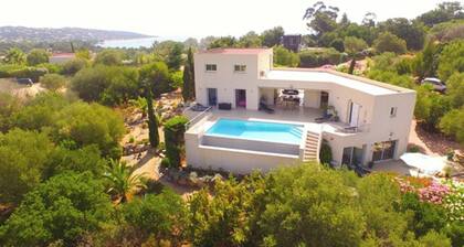 Villa SAINTE-LUCIE de PORTO VECCHIOssa