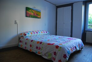 3 habitaciones y ropa de cama 