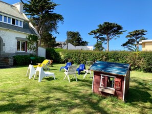 Property grounds - Ty Swannee family home, quiet, 5 min beach, shops (Trébeurden)