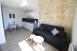 TV - ★ DUPLEX ★ DESIGN ★ PARKING (optional) ★ SWEETHOMEBORDEAUX (Bordeaux)