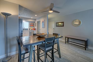 Dining - So Fresh & So Clean! Old Town Scottsdale Condo near Camelback Mountain (Scottsdale)