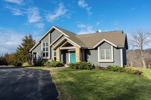 Exterior - 3 Bedroom, 3 1/2 bath house in The Galena Territory. (Galena)