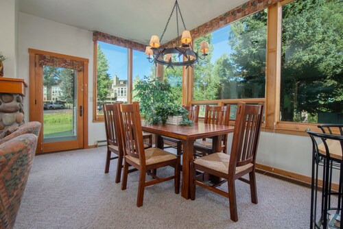 RMR: Lupine 1914 Condo in The Aspens/Wilson,WY