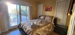 8 bedrooms, iron/ironing board, free WiFi, bed sheets