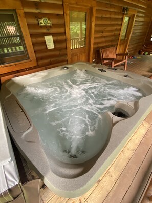 Baignoire à remous intérieure