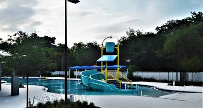 Amplia y moderna lujosa casa en Tampa Bay