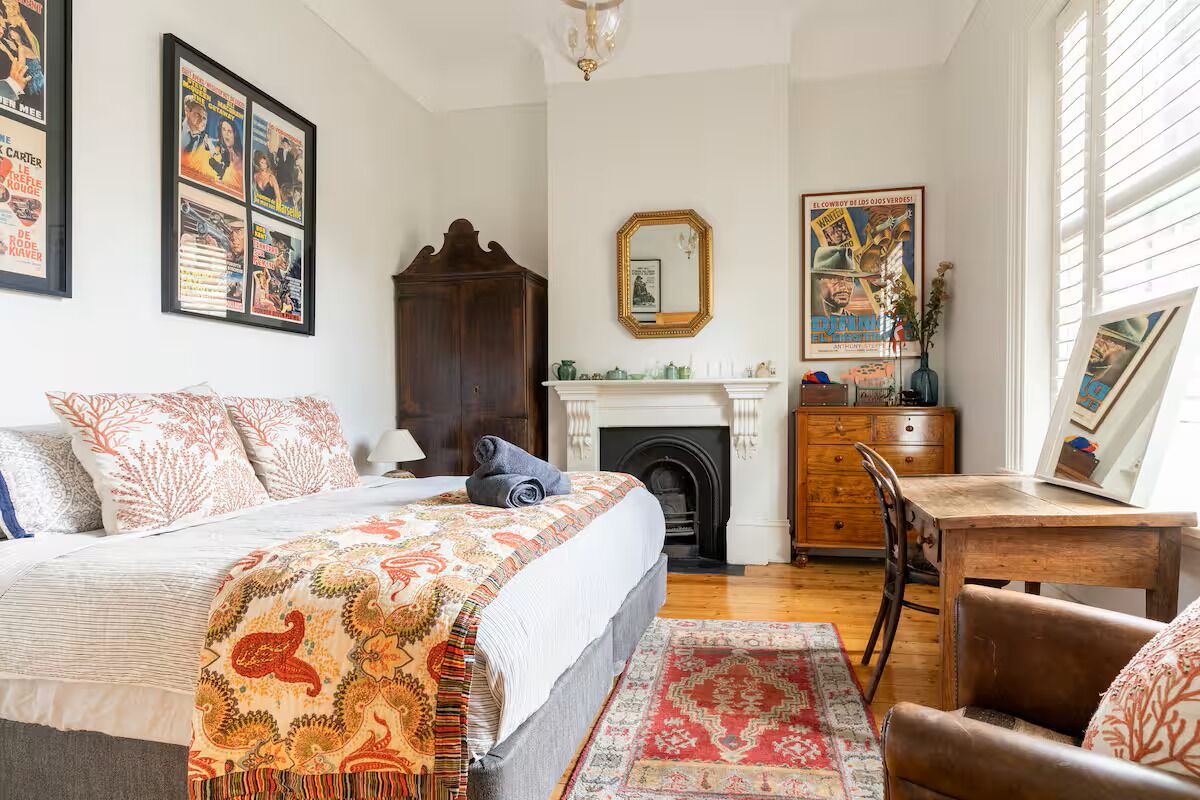 4 bedrooms, in-room safe, desk, iron/ironing board