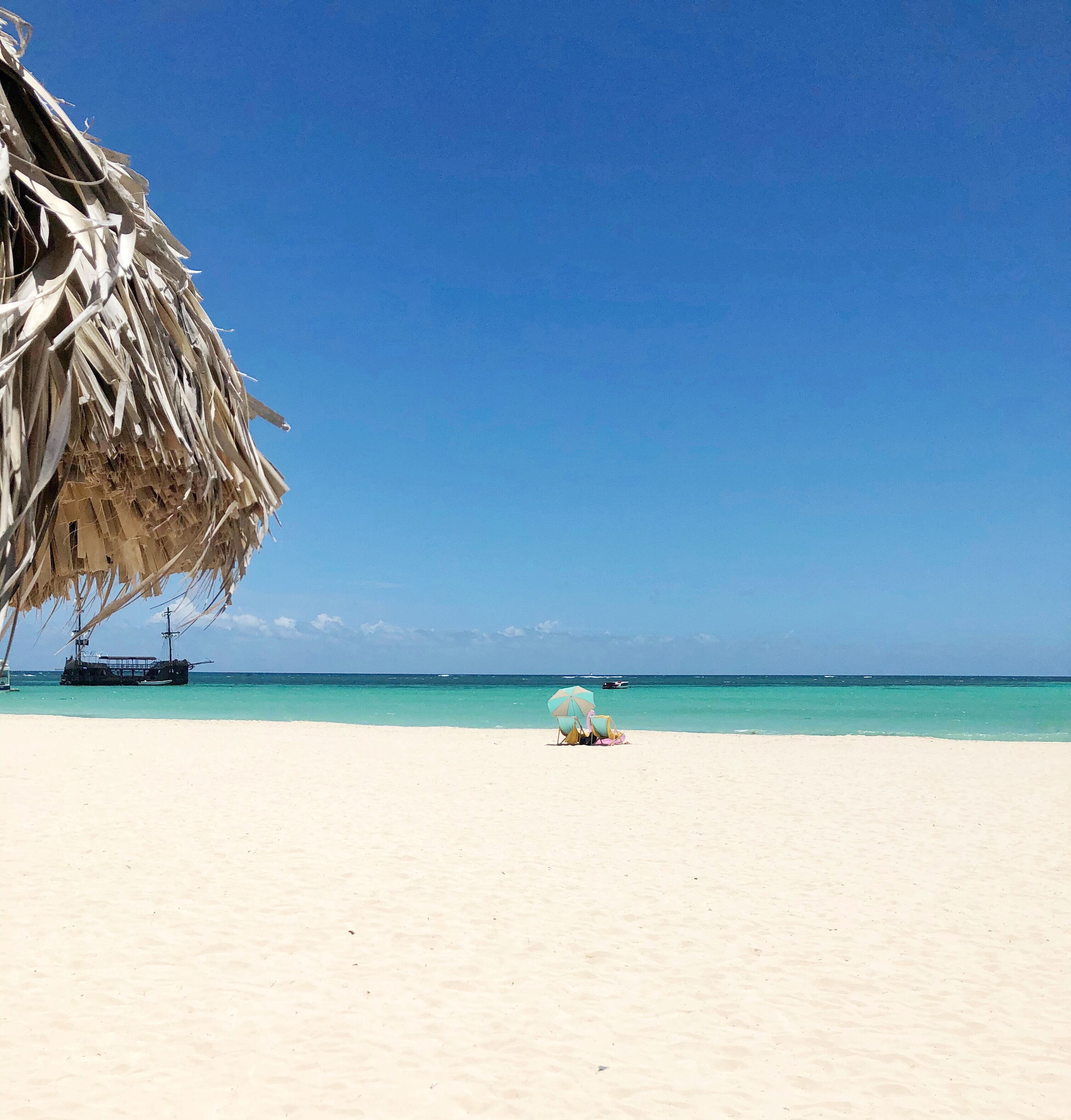 Sun loungers, beach towels