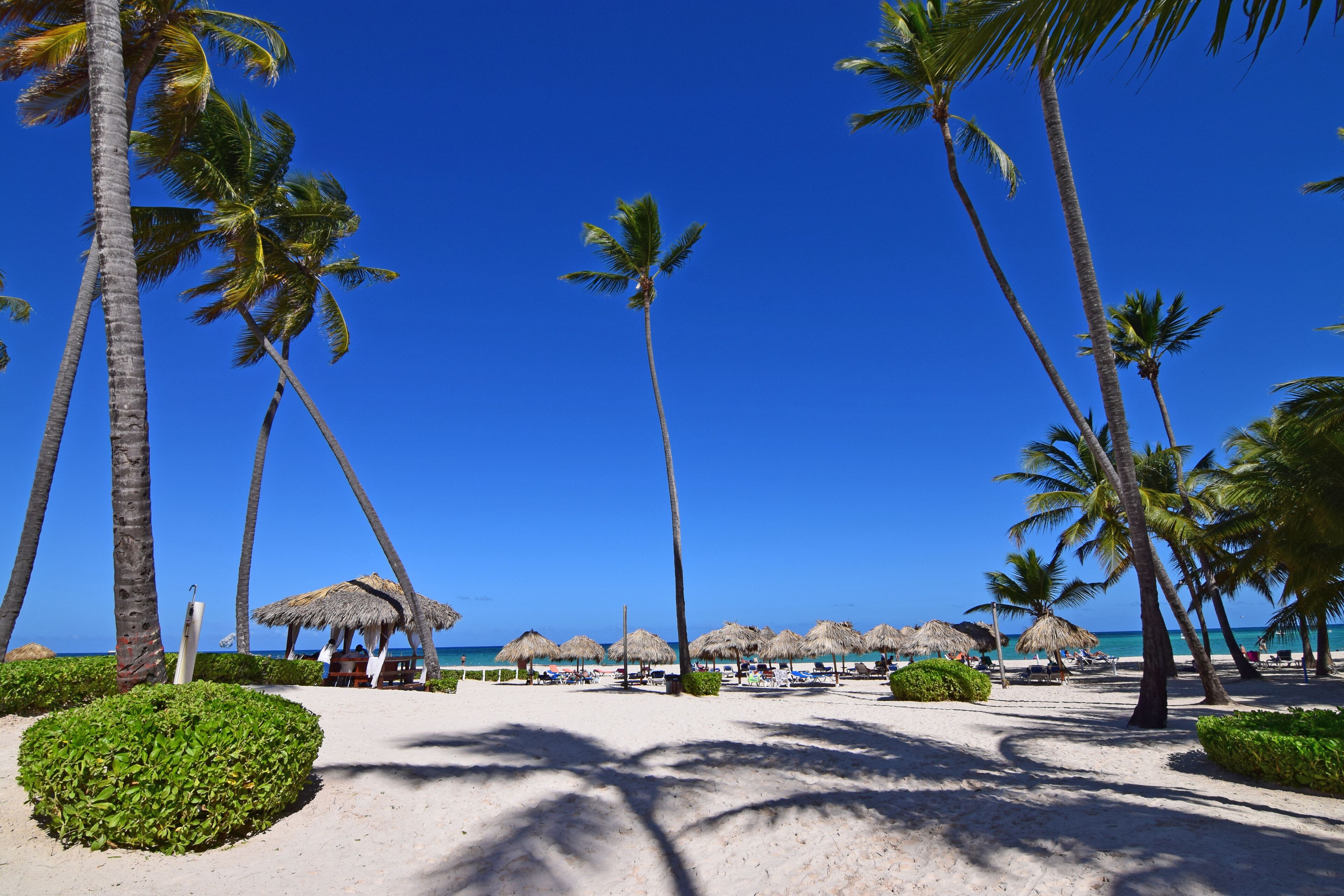 Chaise longue, serviettes de plage