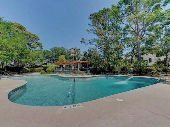 Pool - Perfect Location for a Family Vacation! (Hilton Head)