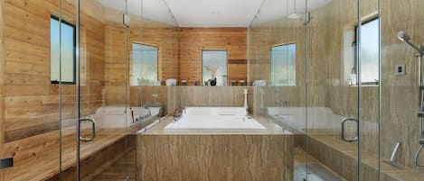 Dusche, Whirlpool, Haartrockner, Handtücher