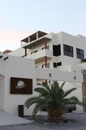Exterior - Beautiful Studio, Fully Equiped, pool side, Walking Distance To La Ventana Beach (La Ventana)