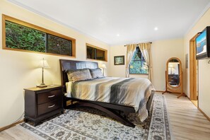 4 slaapkamers, een strijkplank/strijkijzer, gratis wifi, beddengoed