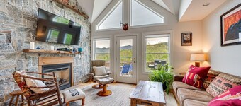 In the Estates, close to Owl's Nest, new kitchen, amazing views, minutes off I93