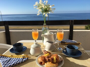 The ideal place for your vacations in front of the beach!!!