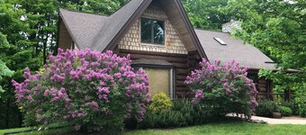 Charlevoix's Beautiful Log Home
