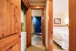 3 sovrum, strykjärn/strykbräda, internet och sängkläder