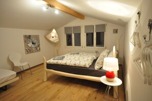 4 habitaciones, tabla de planchar con plancha y wifi gratis 