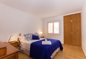 3 quartos, ferros/tábuas de passar roupa, Wi-Fi de cortesia