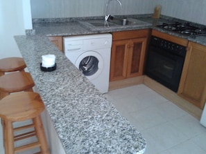 Fridge, microwave, oven, coffee/tea maker