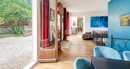 Superb architect-designed villa in Fontainebleau -1h from Paris