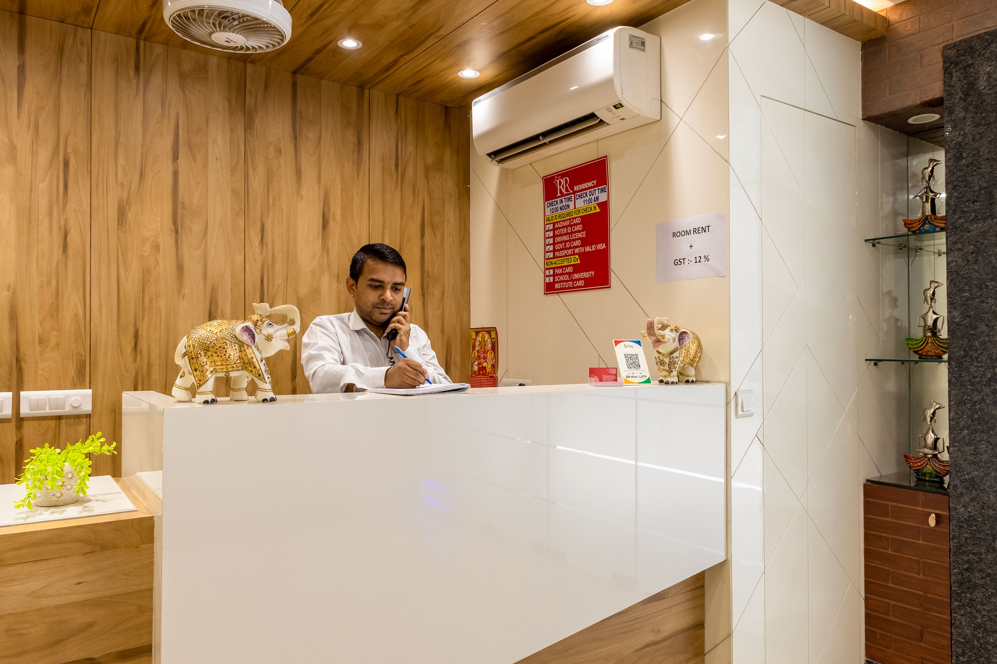 Photo - RR Residency