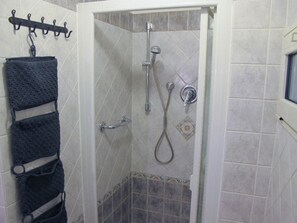 Hair dryer, towels