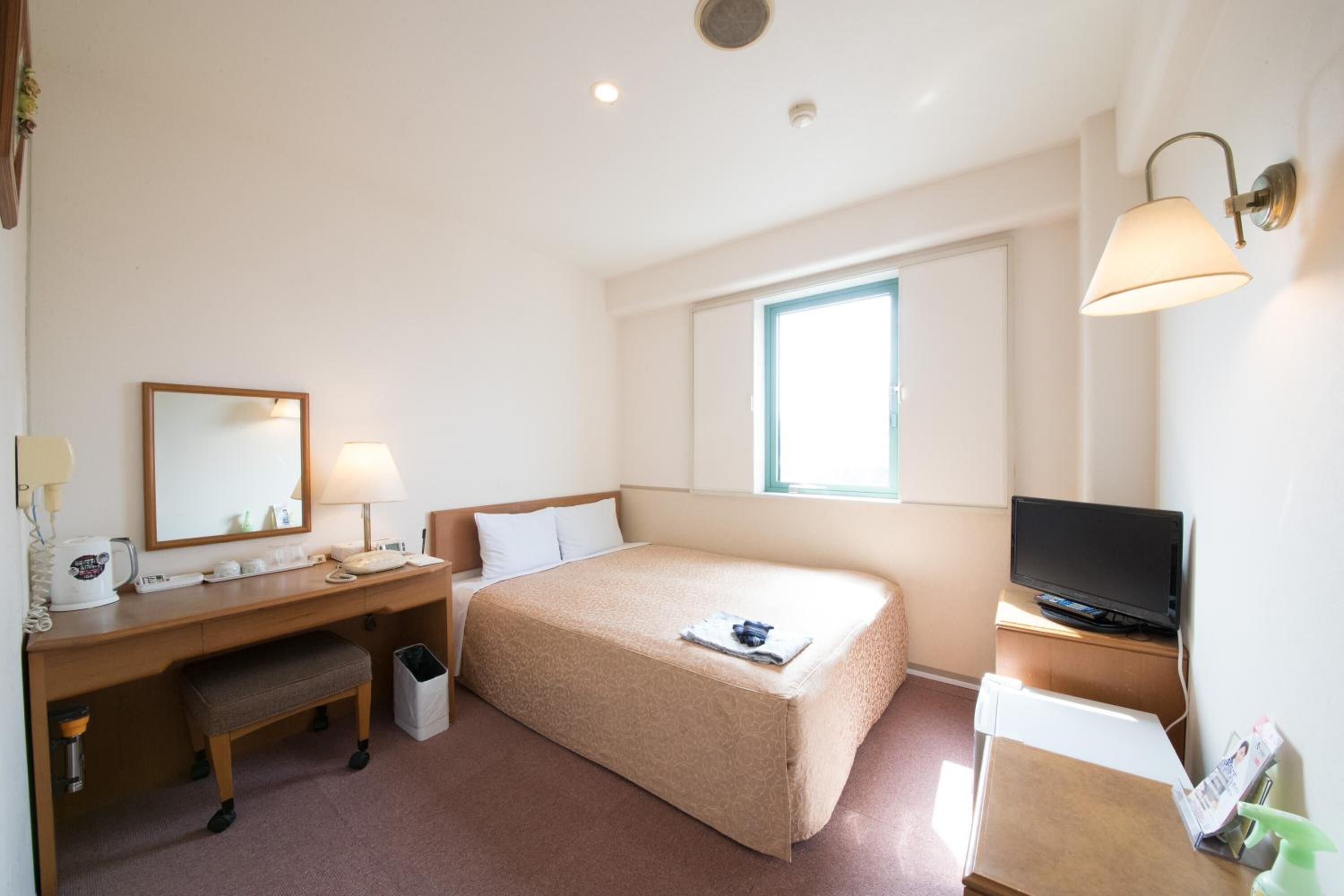 遮光窗帘、熨斗/熨板、免费 WiFi、床单