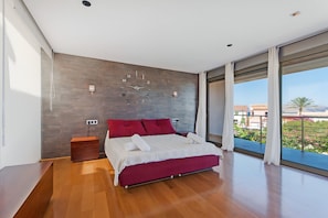 4 chambres, fer et planche Ă repasser, Wi-Fi gratuit, draps fournis