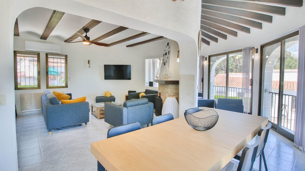 Villa Con Piscina Y Jardín Don Quijote Am 4 Pers Denia - Dénia