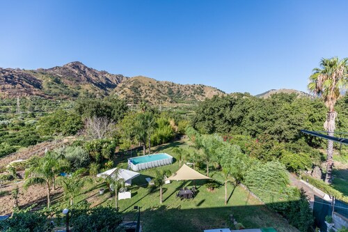 Villa Lenoci a few km from Taormina 