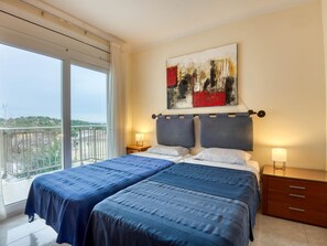 3 Schlafzimmer, Bügeleisen/Bügelbrett, Internetzugang, Bettwäsche