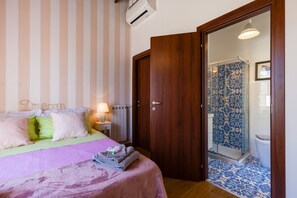 2 Schlafzimmer, Schreibtisch, Bügeleisen/Bügelbrett, kostenloses WLAN