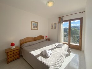 3 多间卧室、熨斗/熨衣板