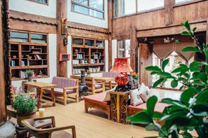 Sala de estar en el lobby